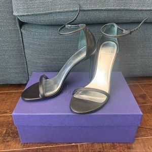 BRAND NEW Stuart Weitzman Signature Heels
